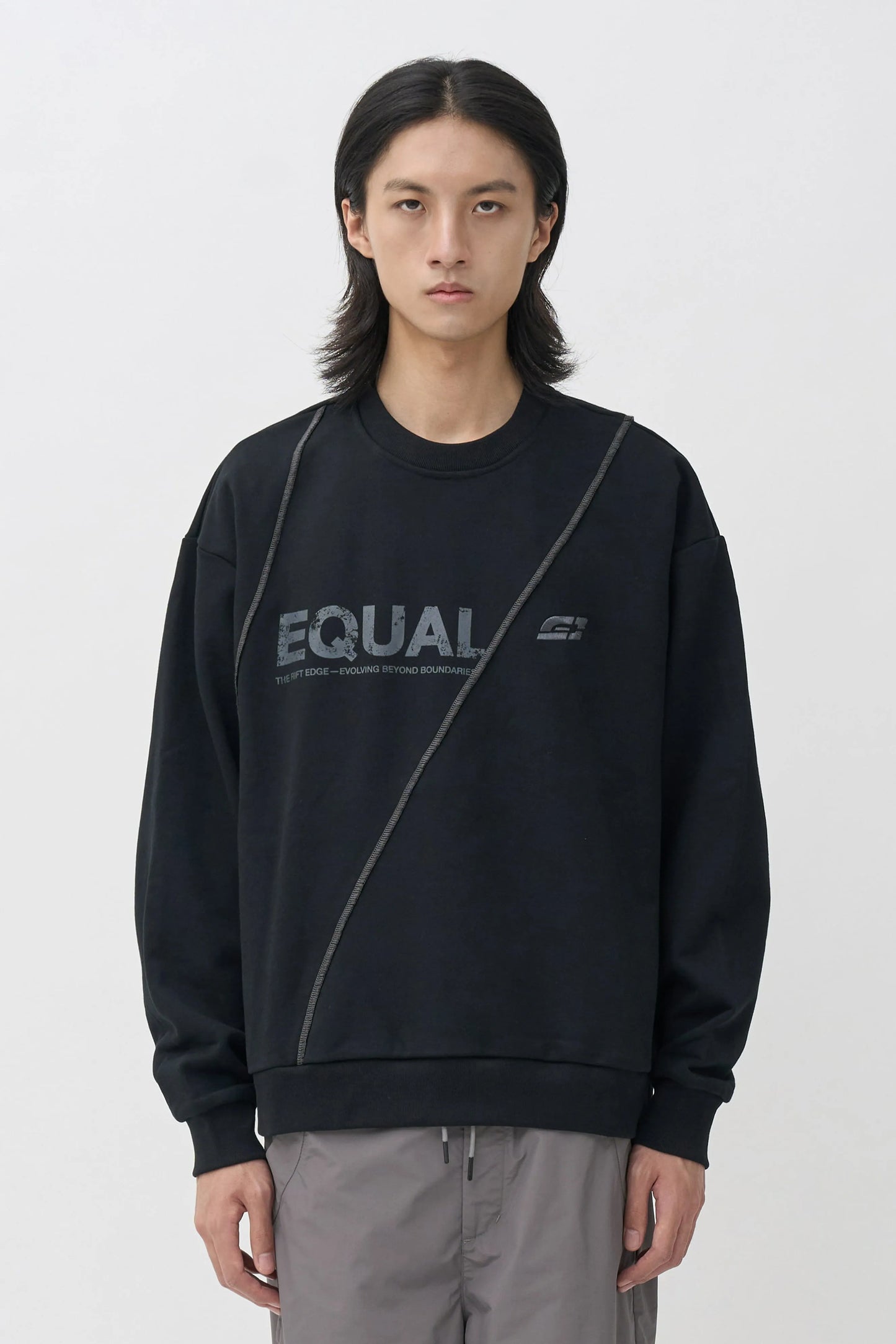 EQUALNEAR - Rift Logo Sweatshirt - Black