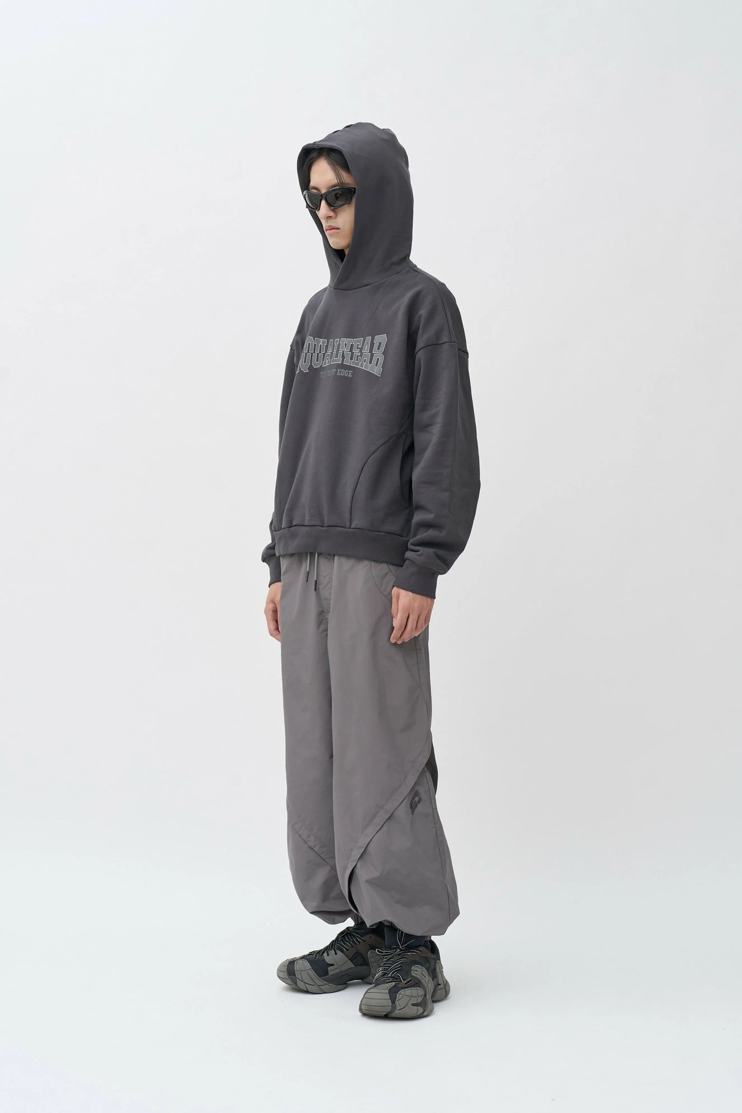 EQUALNEAR - Rift Logo Hoodie - Gray