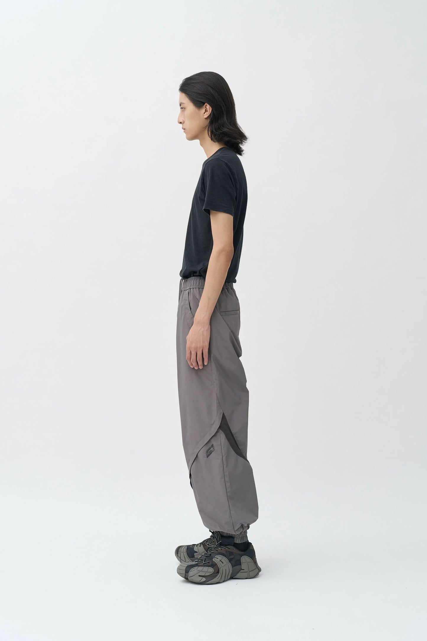 EQUALNEAR - Rift Logo Sweatpants - Gray