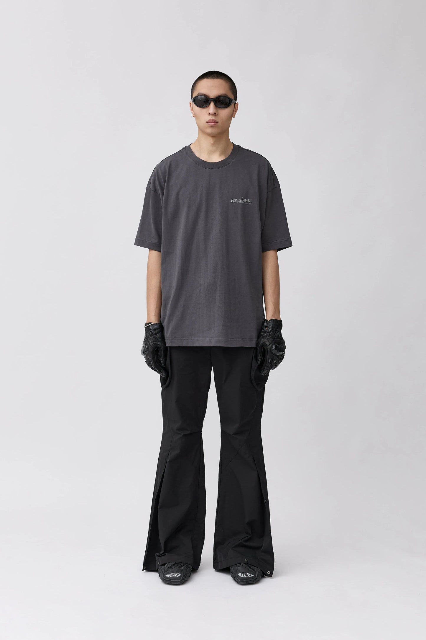 EQUALNEAR - Aircraft Tee - Gray