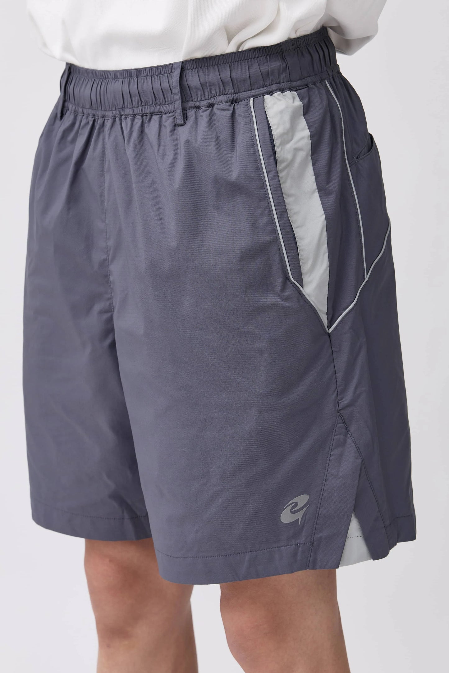 EQUALNEAR - C&G Logo Sport Shorts - Gray