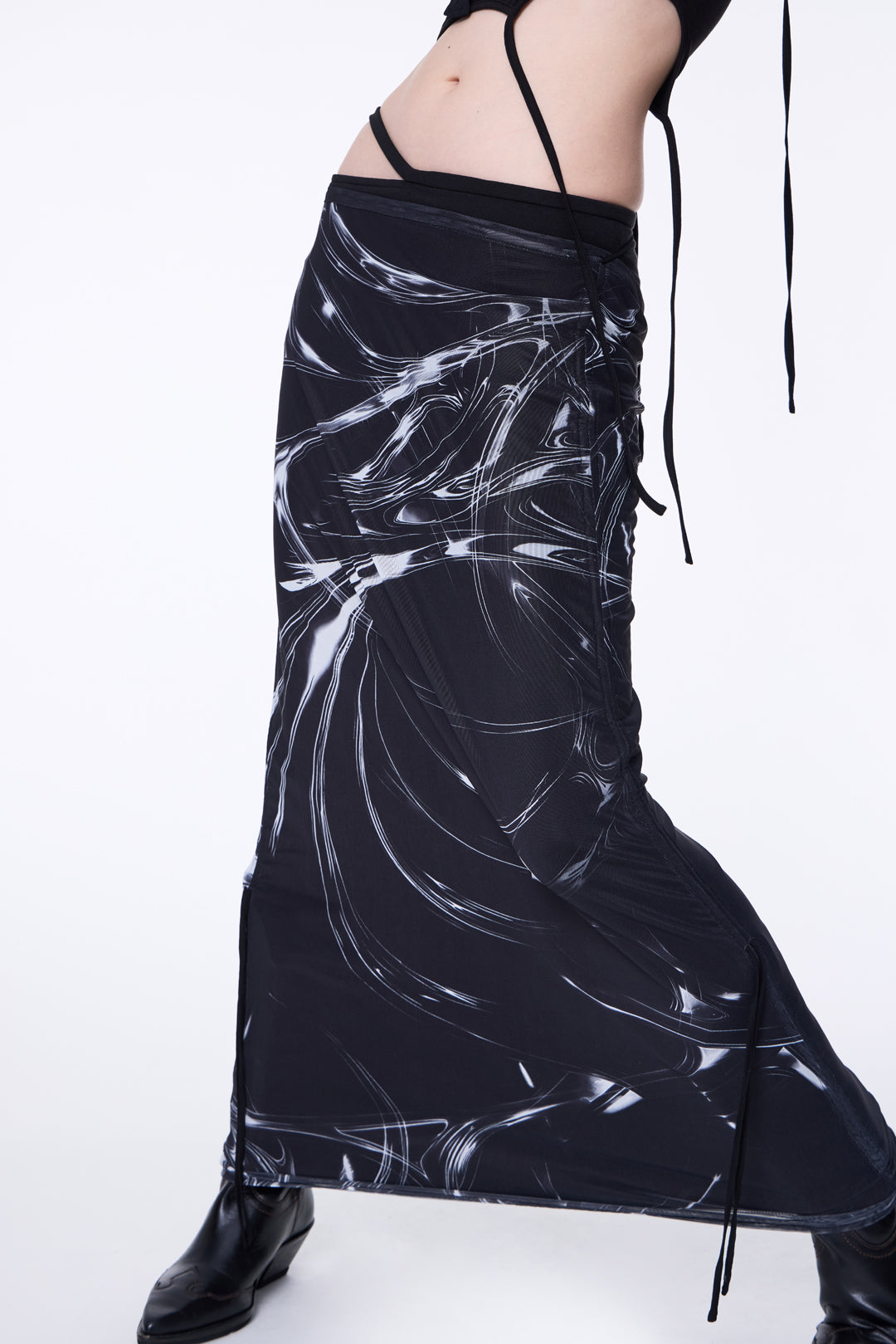 SILVER NINE - Opto-Tunnel Print Skirt