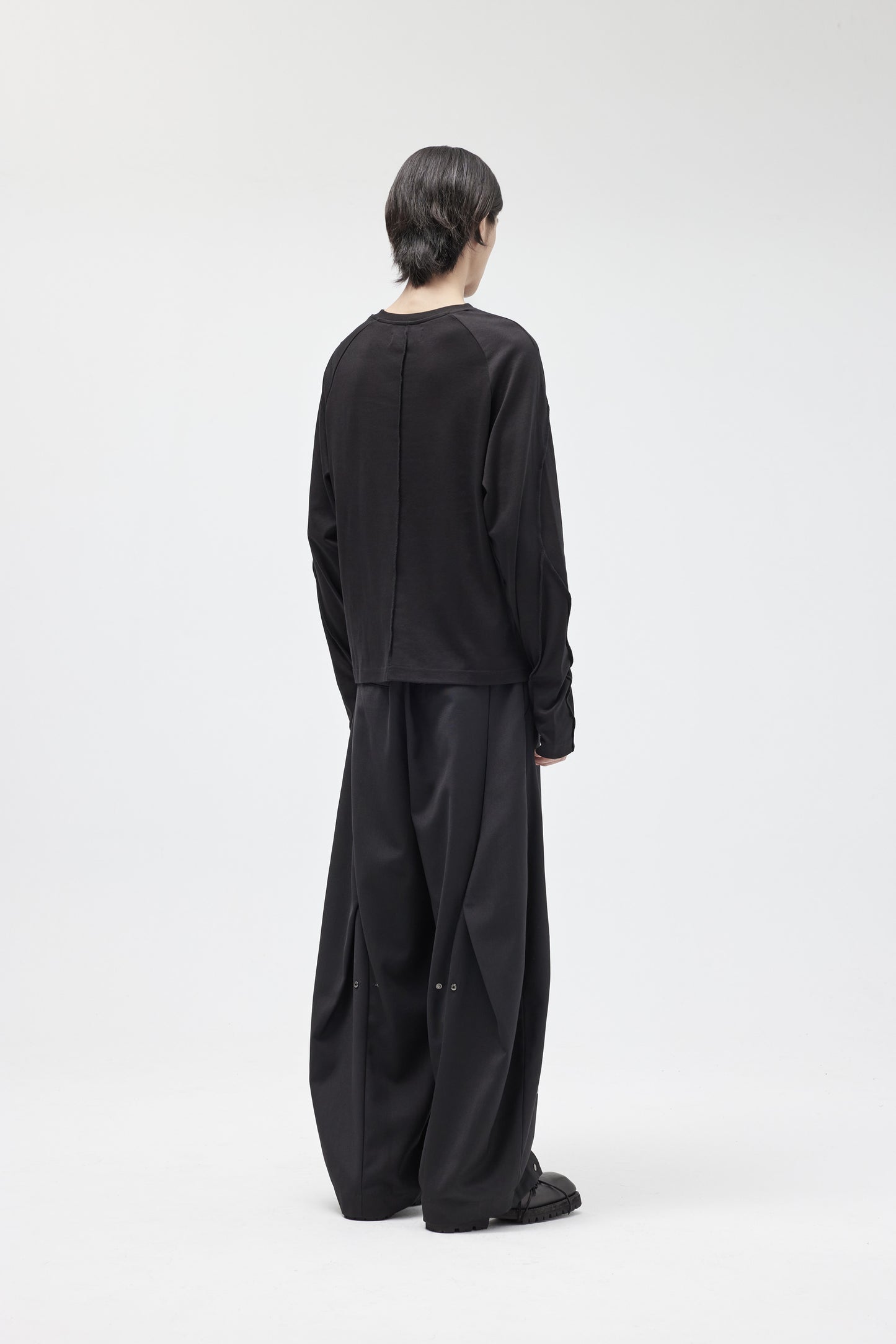 EQUALNEAR - Horizon Wide Pants - Black
