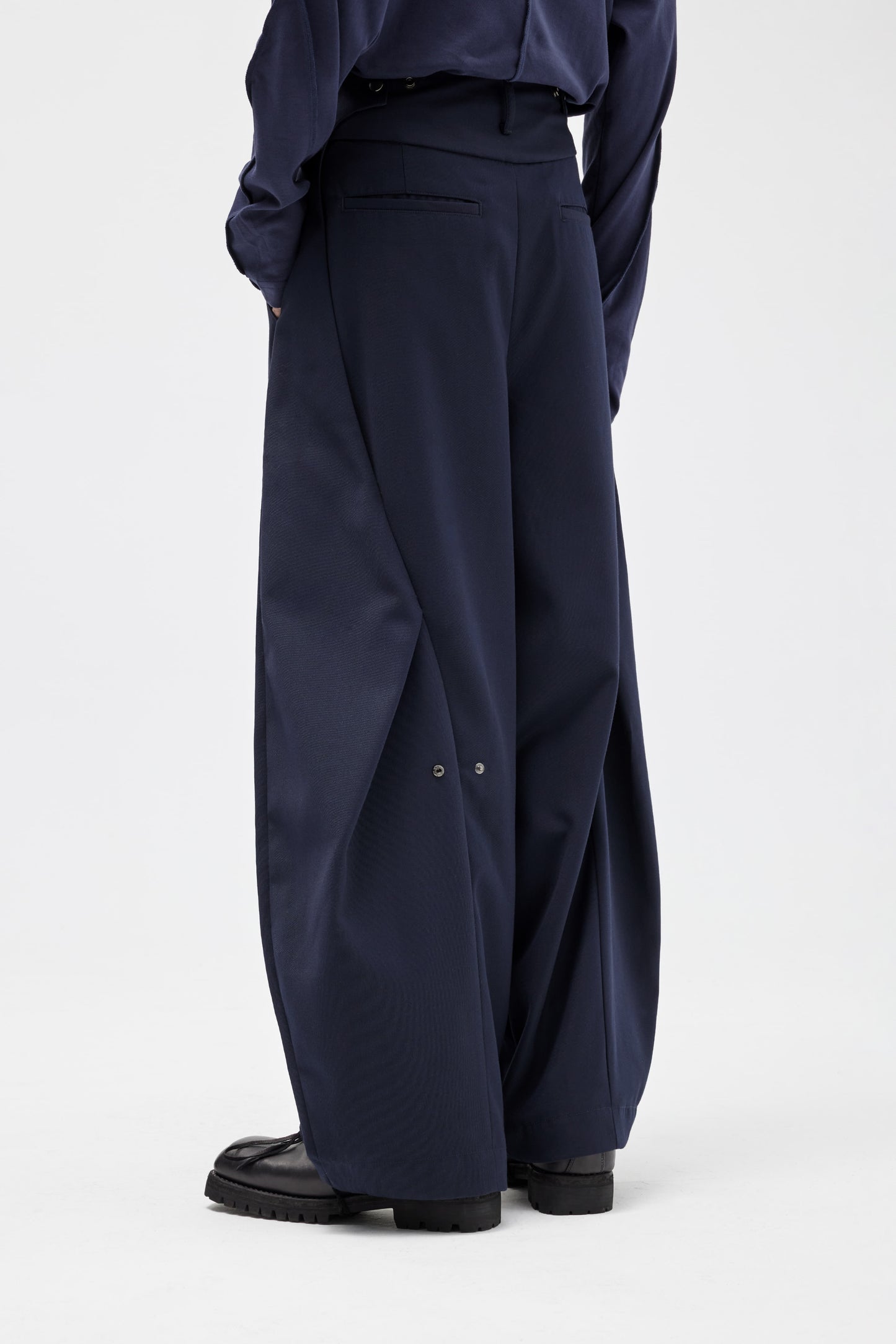 EQUALNEAR - Horizon Wide Pants - Blue