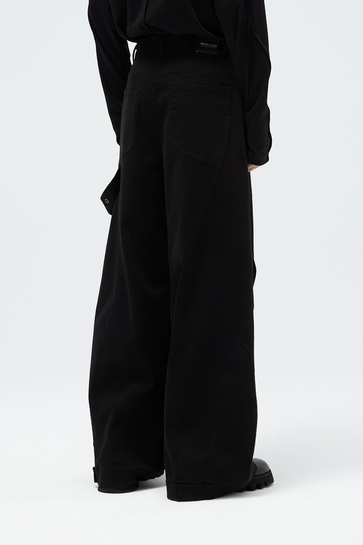 EQUALNEAR - Flask Pants