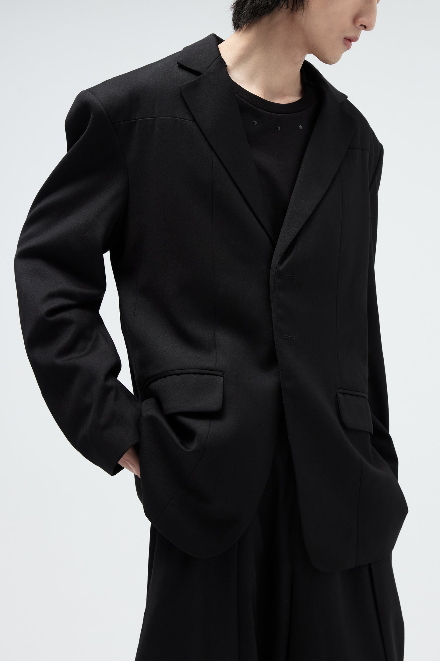 EQUALNEAR - Azoth Blazer - Black