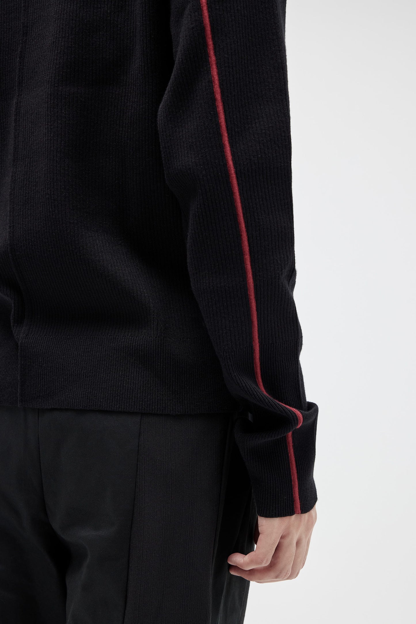 EQUALNEAR - Trails Knit Sweater - Black
