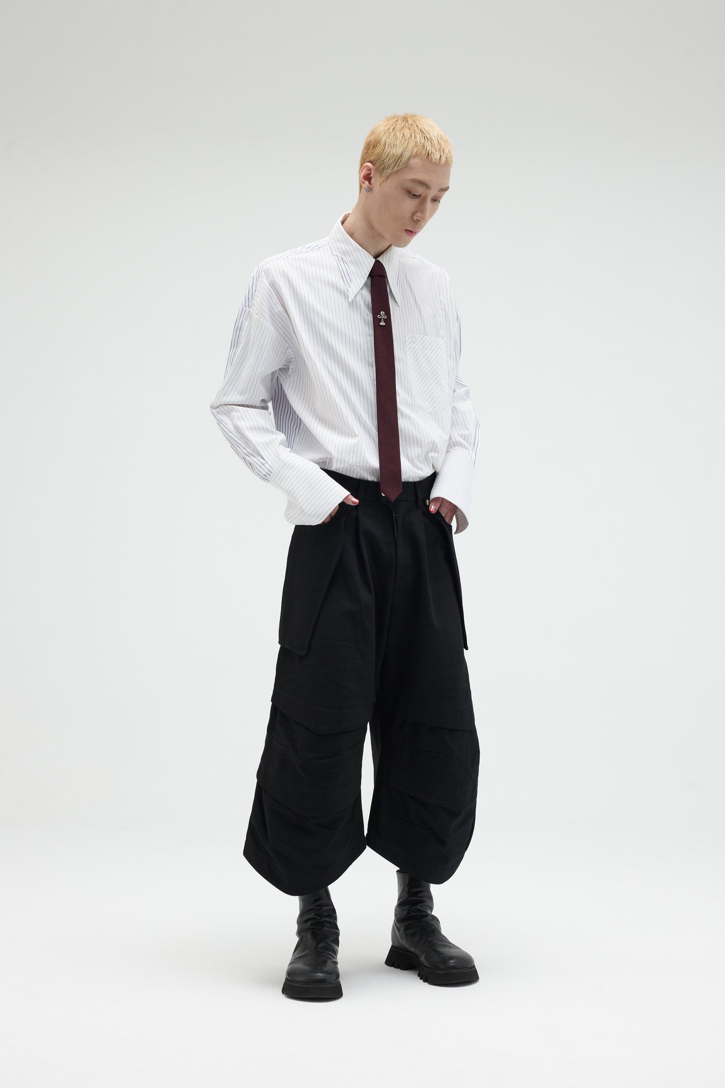 EQUALNEAR - Monomyth Tie - Burgundy