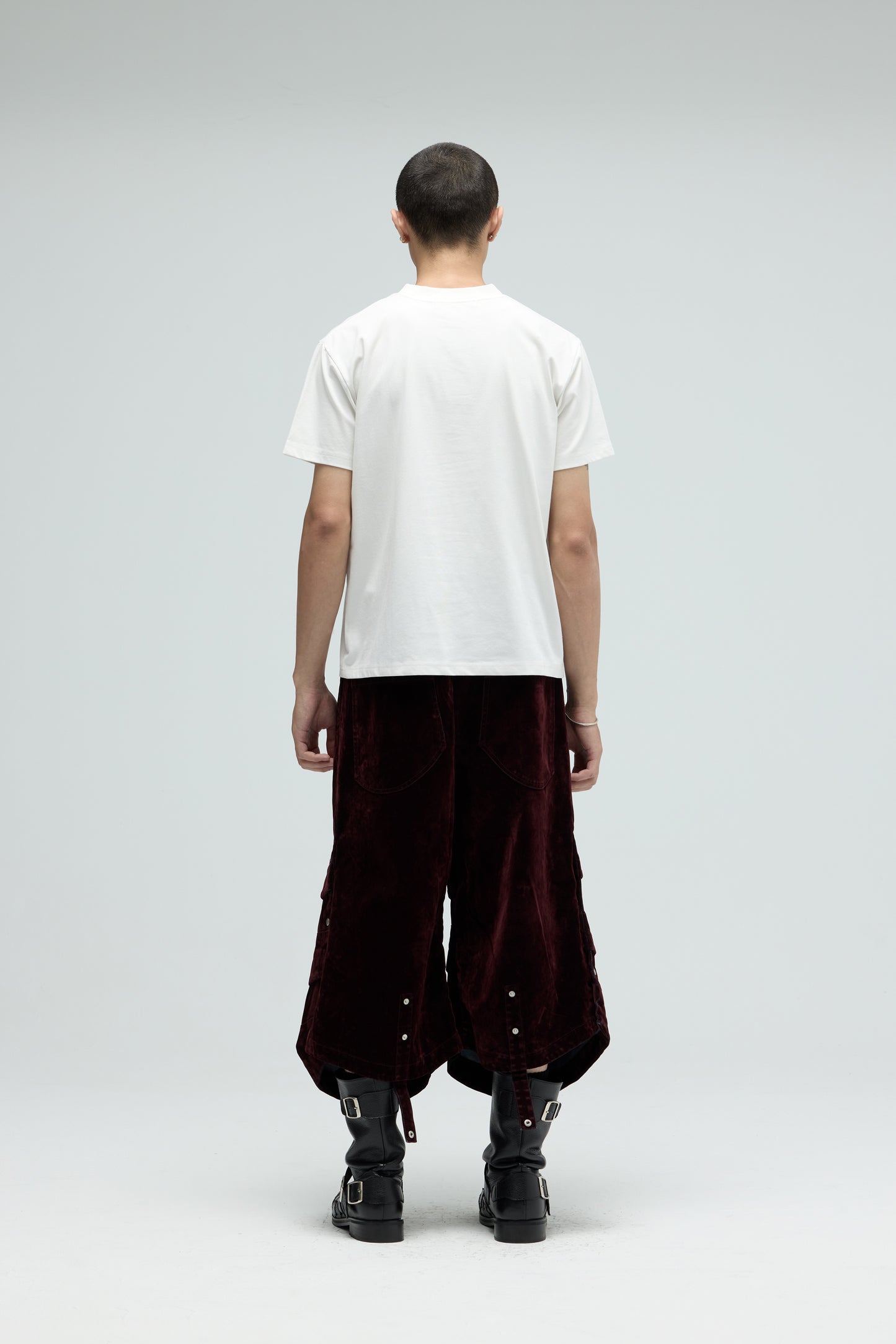 EQUALNEAR - Sisyphus Tee - White