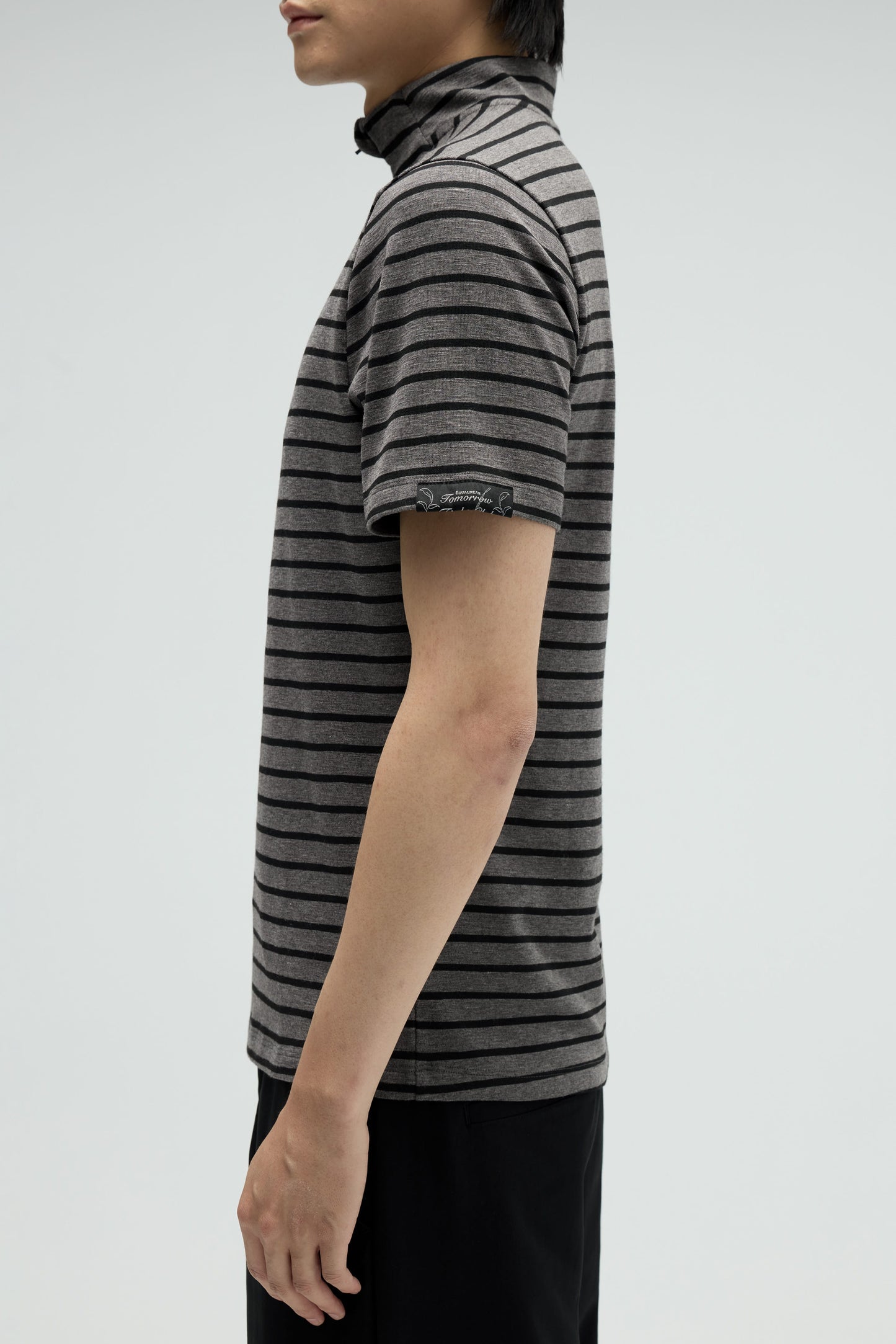 EQUALNEAR - Fight Club Zip Top - Black