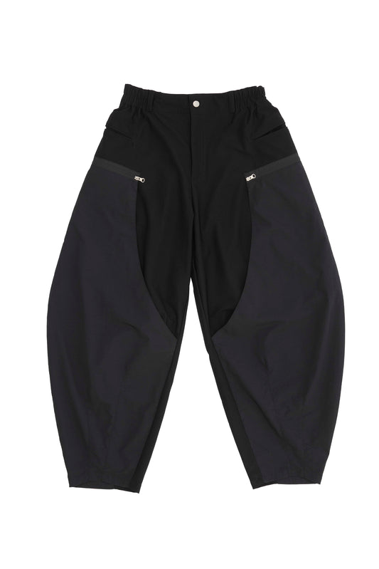ALLENKO3 - MODULAR SHELL BALLOON PANTS - Black