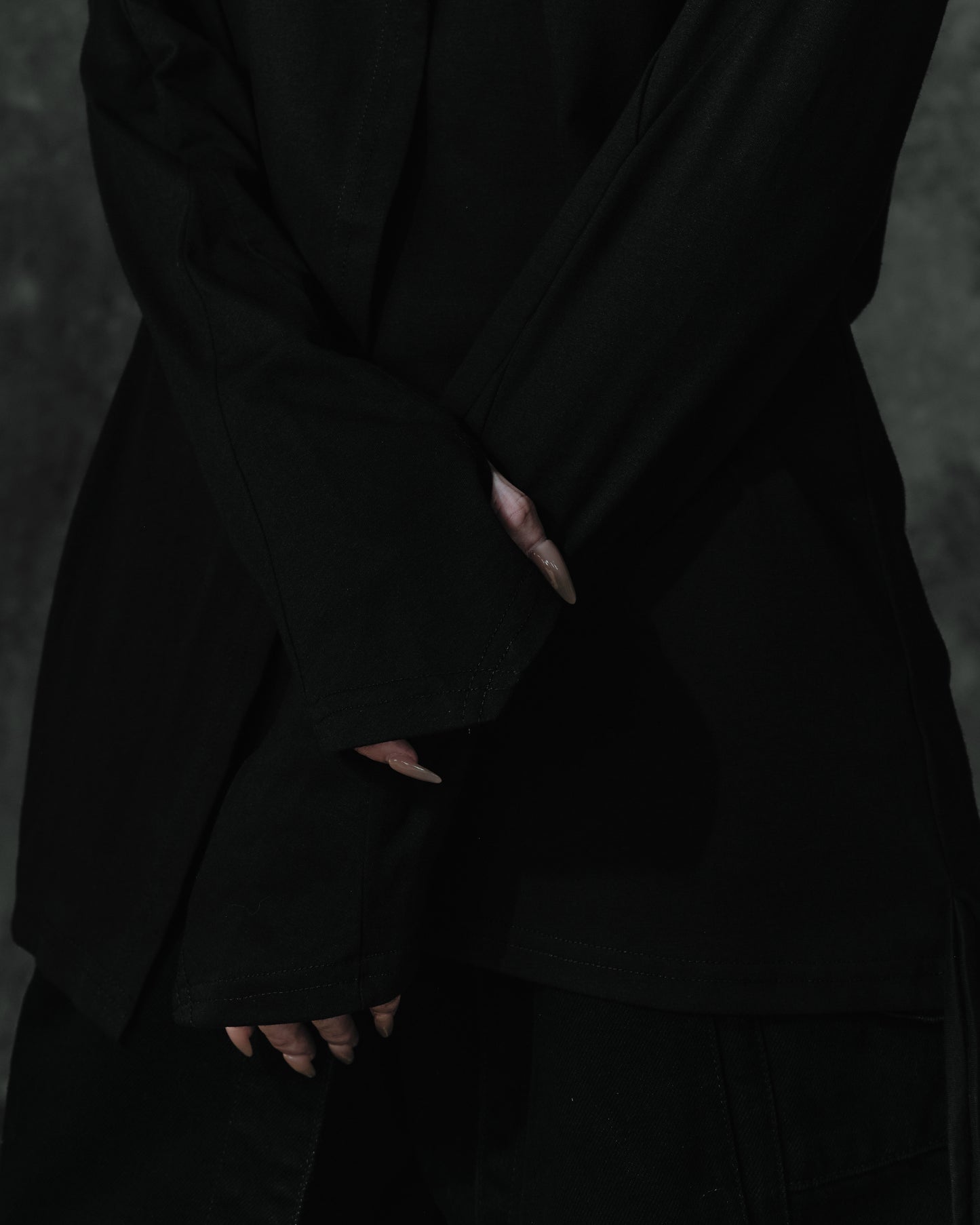 renkè - Long-Sleeve Top with Cape Panel