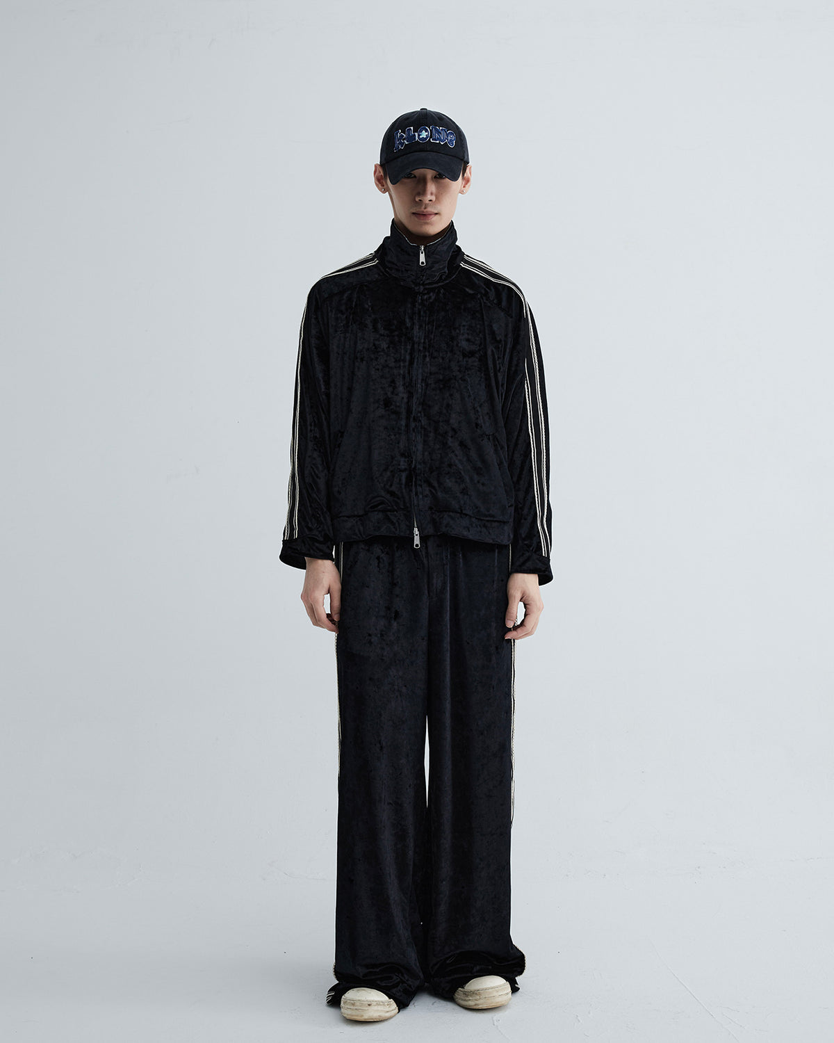 KLONE DESIGN - VELVET CROPPED ZIP JACKET - (MENS&WOMENS)