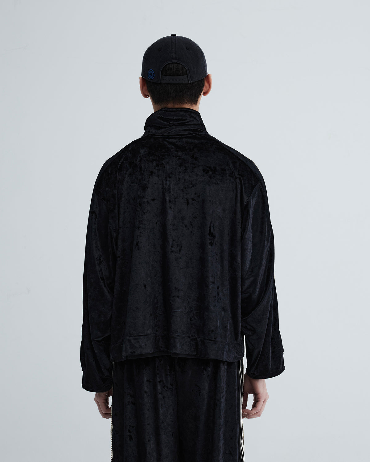 KLONE DESIGN - VELVET CROPPED ZIP JACKET - (MENS&WOMENS)