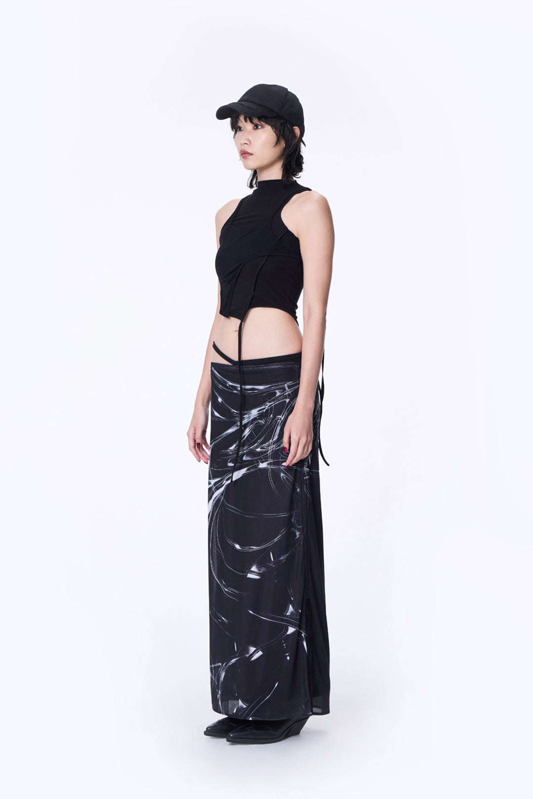SILVER NINE - Double-Layer Sleeveless Top - Black