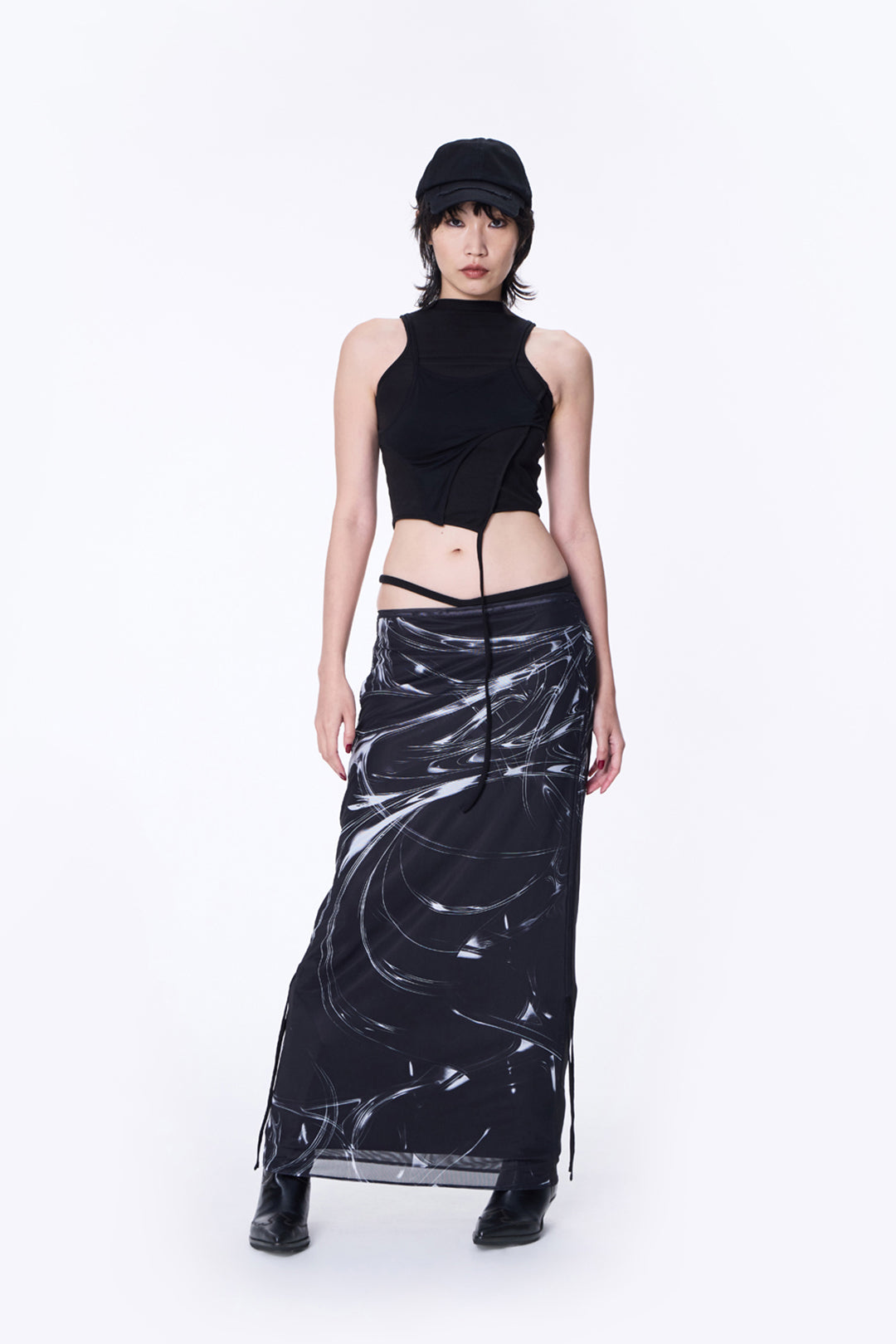 SILVER NINE - Double-Layer Sleeveless Top - Black