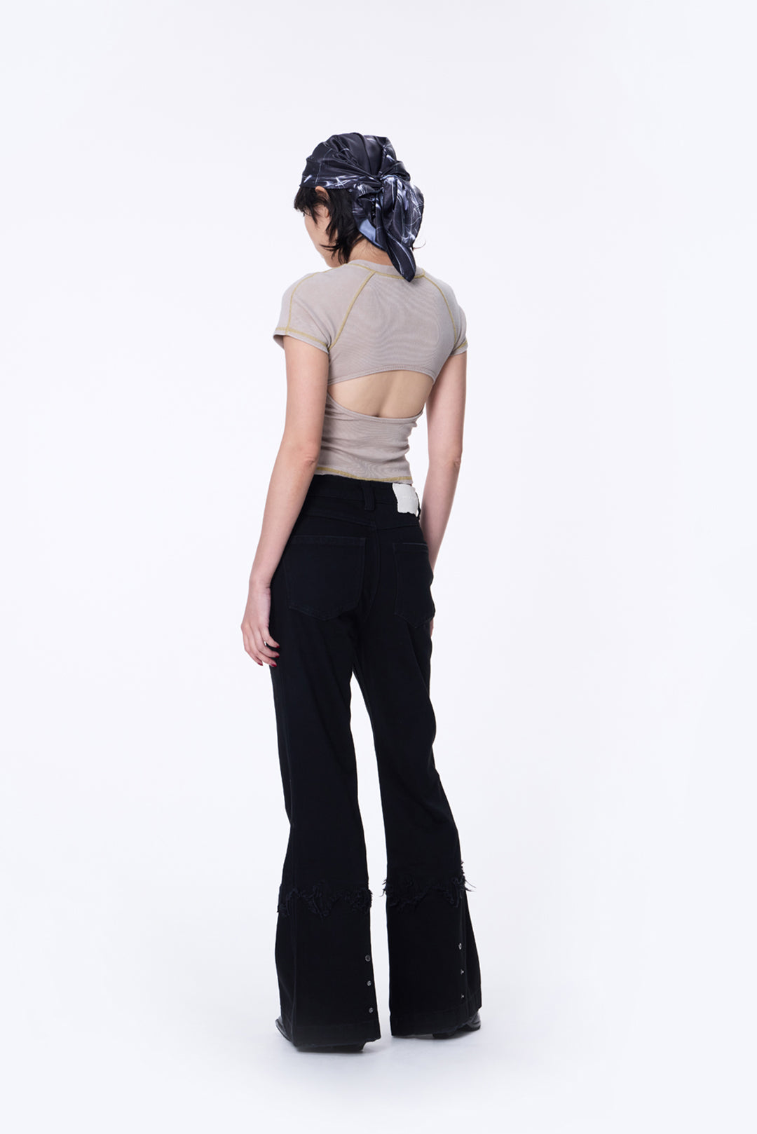SILVER NINE - Washed Open-Back logo Top - Camel