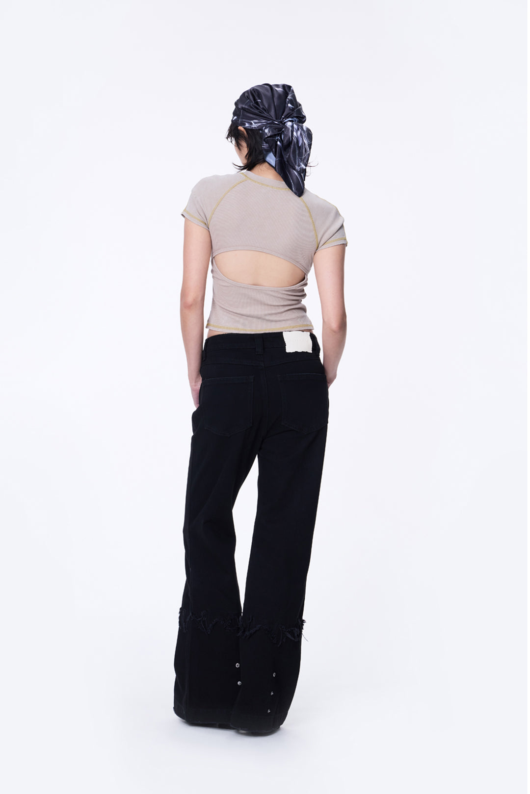 SILVER NINE - Washed Open-Back logo Top - Camel