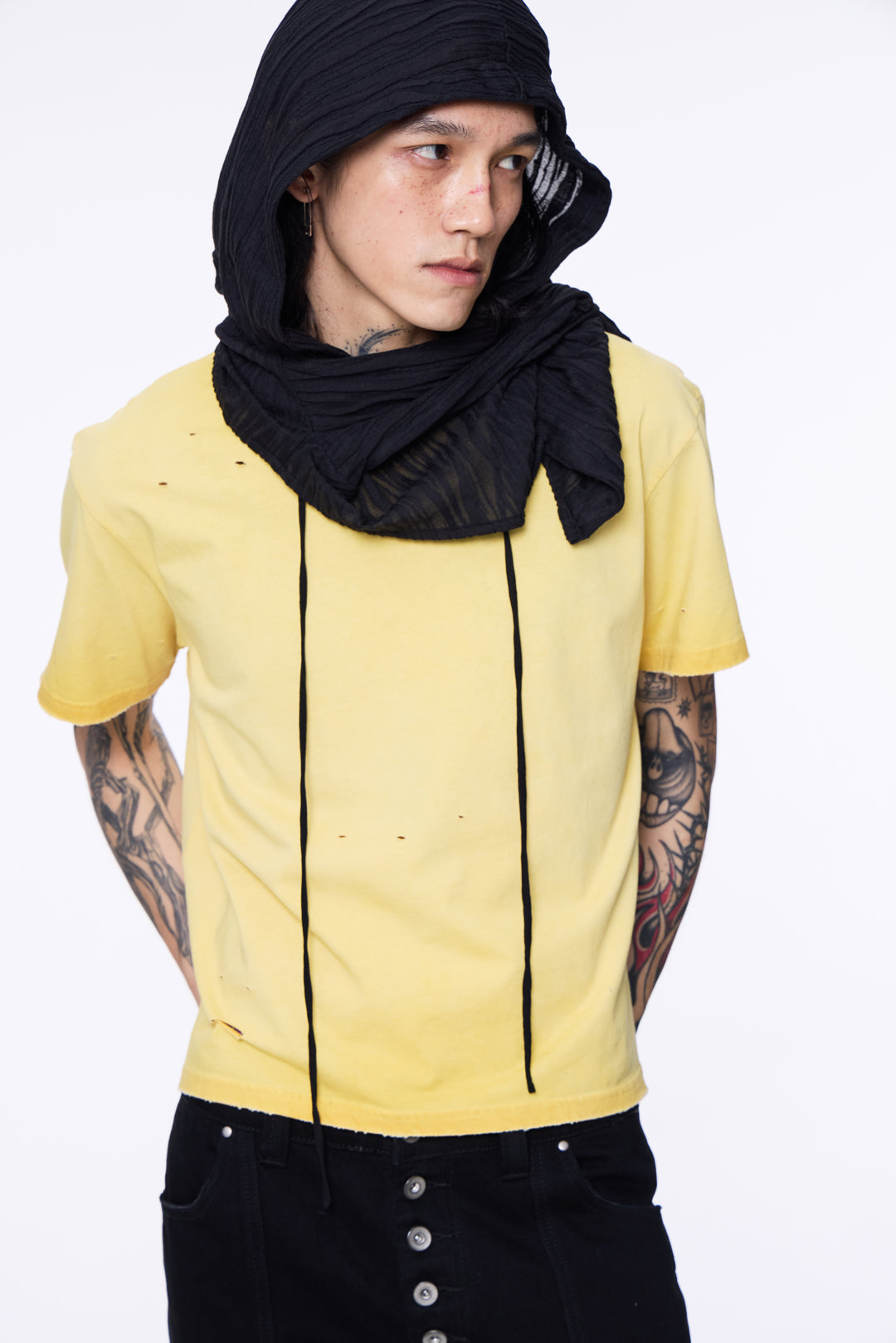 SILVER NINE - Cropped Dyed Logo Tee - Yellow