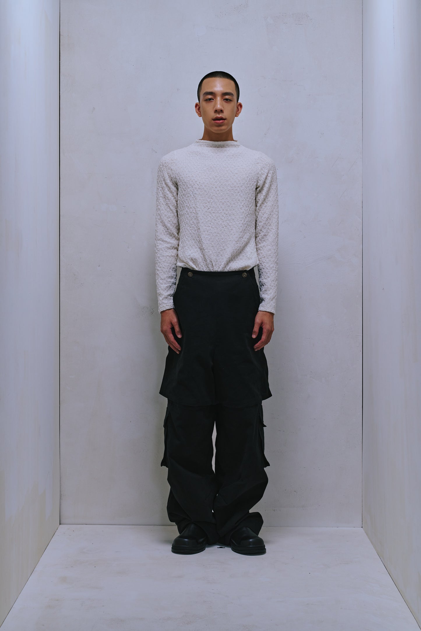 ENCLAVE - TWILL WIDE-LEG “ROO-BAG” CARGO PANTS - Black