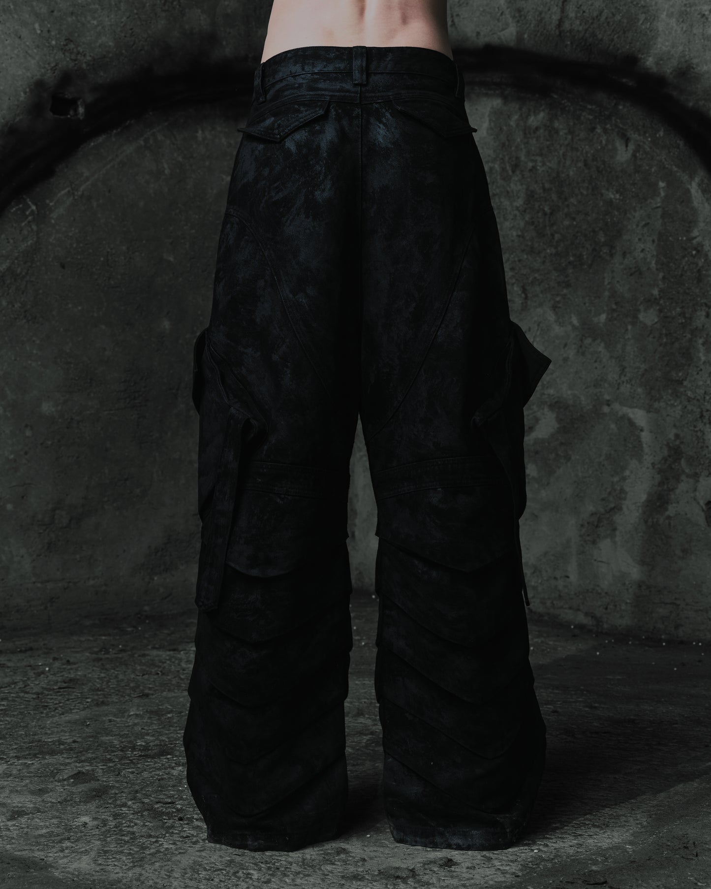 renkè - Coated Cargo Armour Trousers