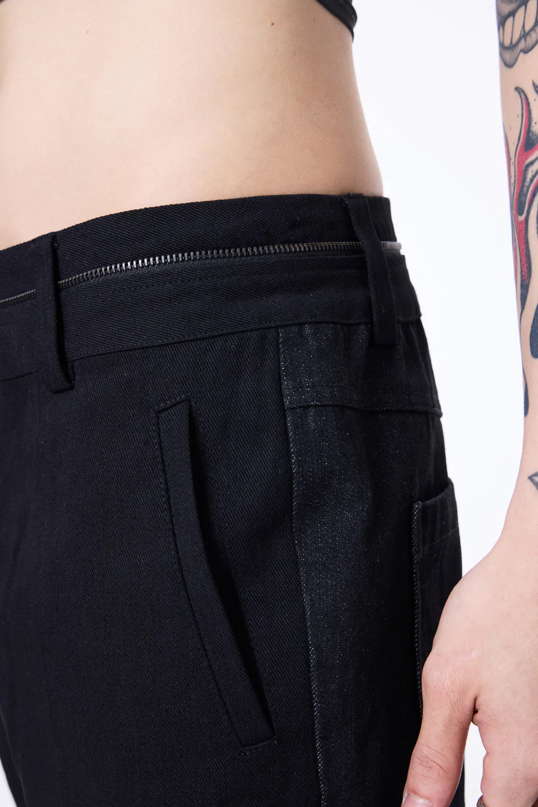 SILVER NINE - 2-Way Color-Block Zip Denim Pants