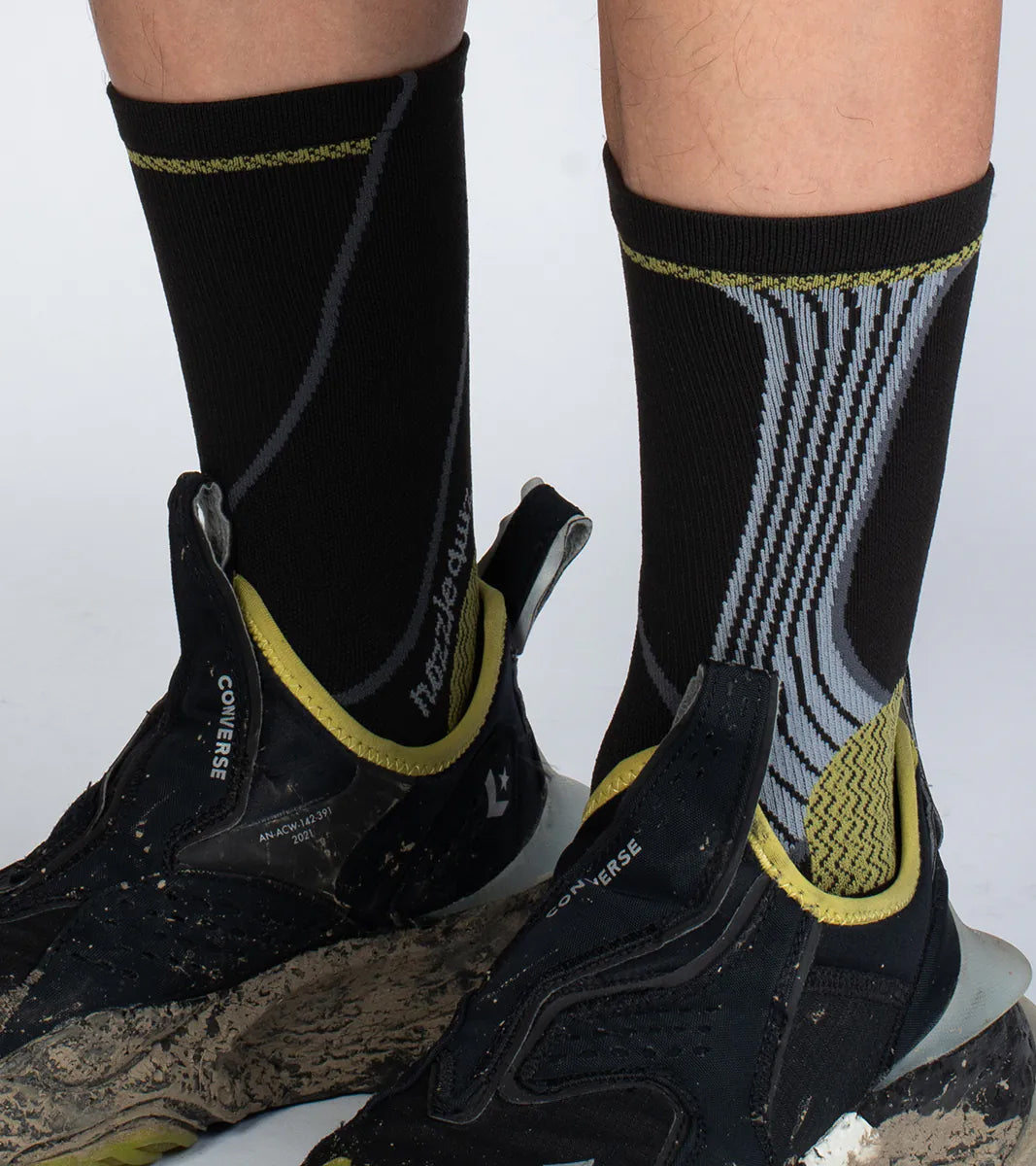 NOZZLE QUIZ -Cordura® Cay Crew Socks 中高筒休閒襪 -礁黑