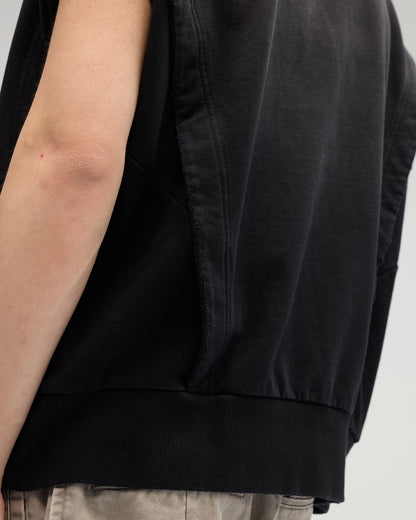 VACANT - Washed No-Sleeve Sweatshirt - Black