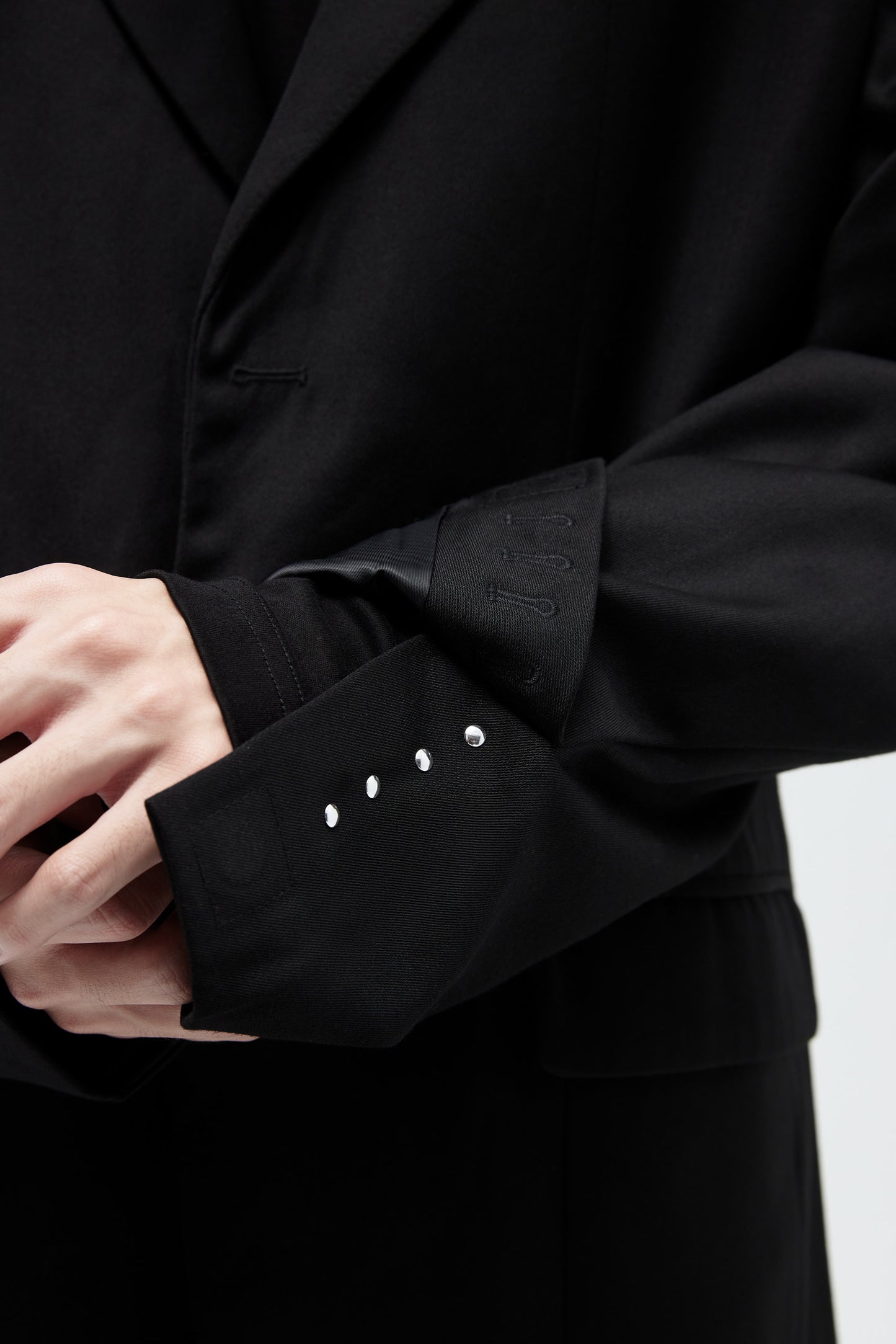 EQUALNEAR - Azoth Blazer - Black