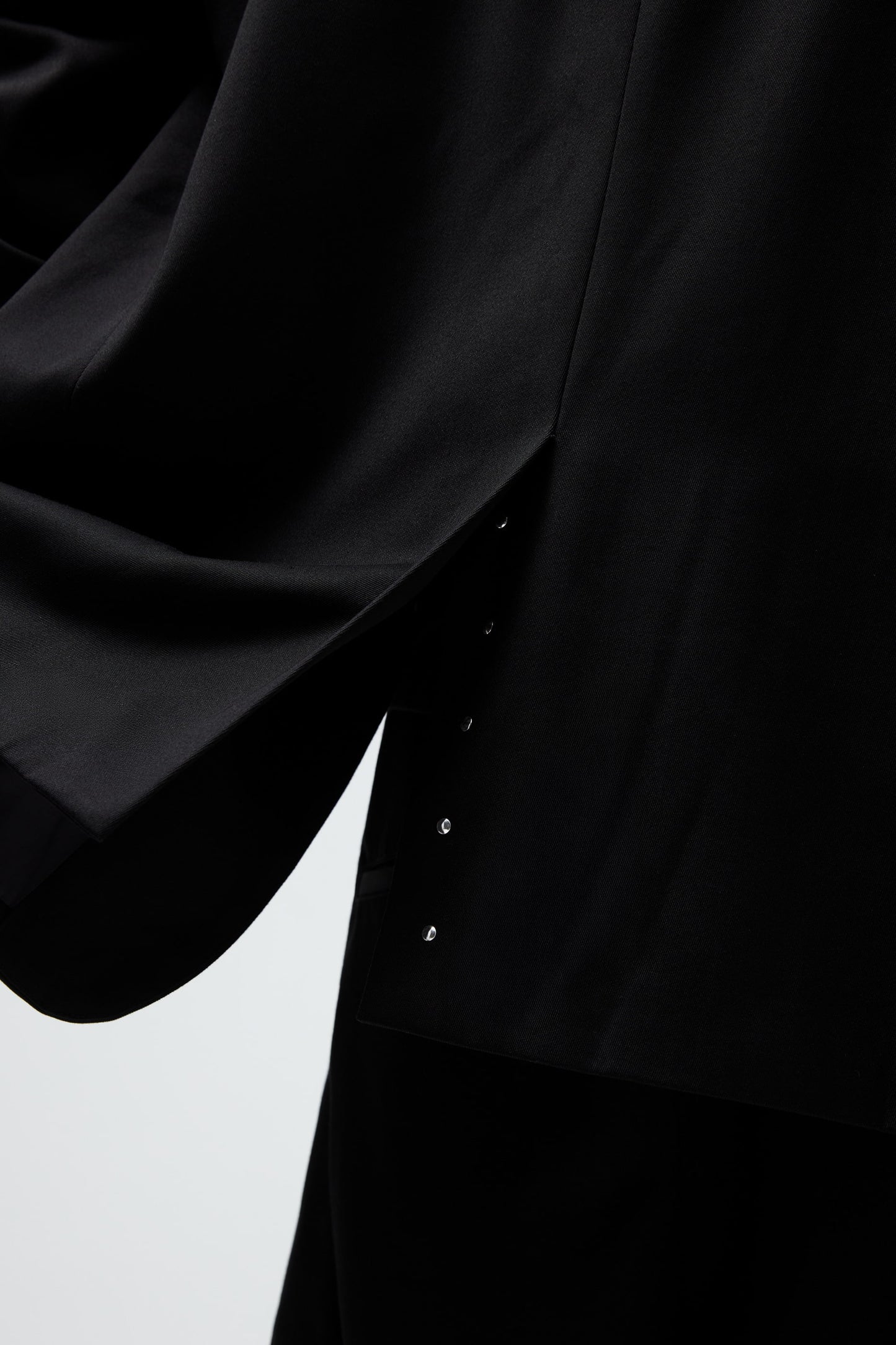 EQUALNEAR - Azoth Blazer - Black