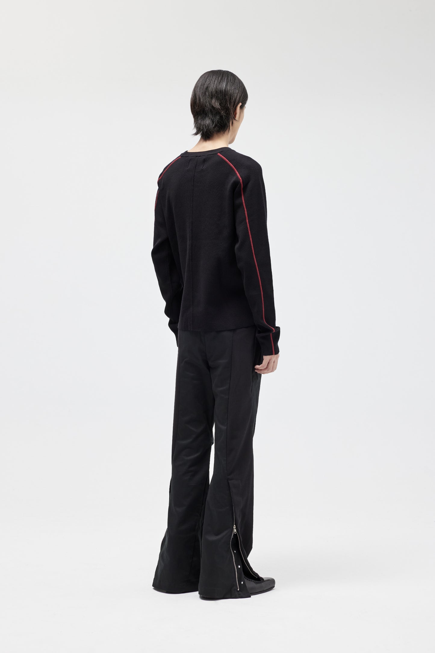 EQUALNEAR - Trails Knit Sweater - Black