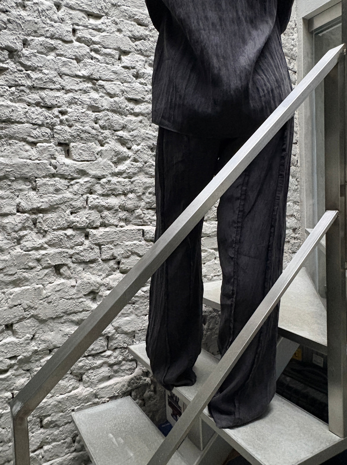 SILVER NINE - Frayed Drawstring Wide-Leg Trousers - Black