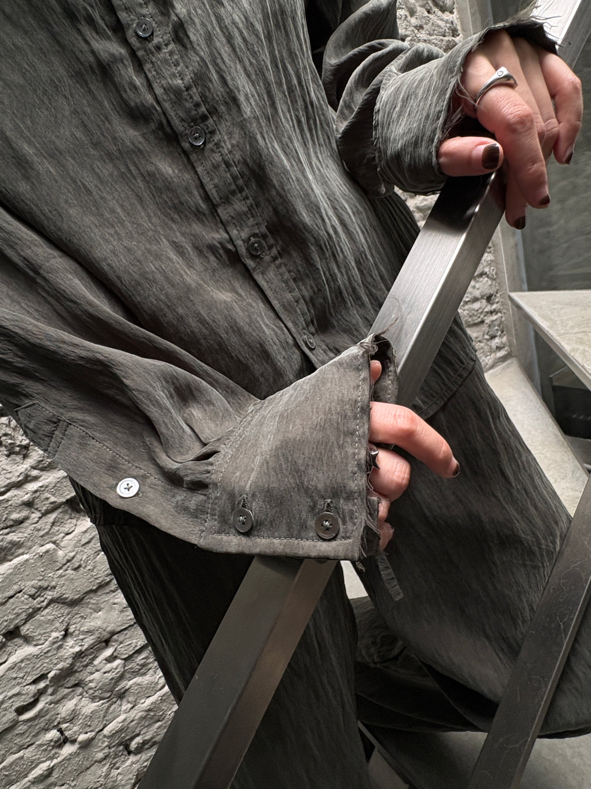 SILVER NINE - Frayed Relaxed Double-Pocket Shirt - Dark Green