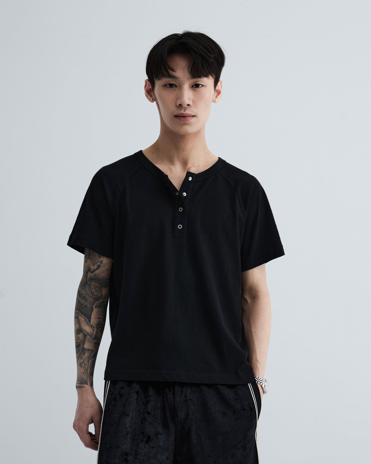 KLONE DESIGN - Henley Shirt – Black