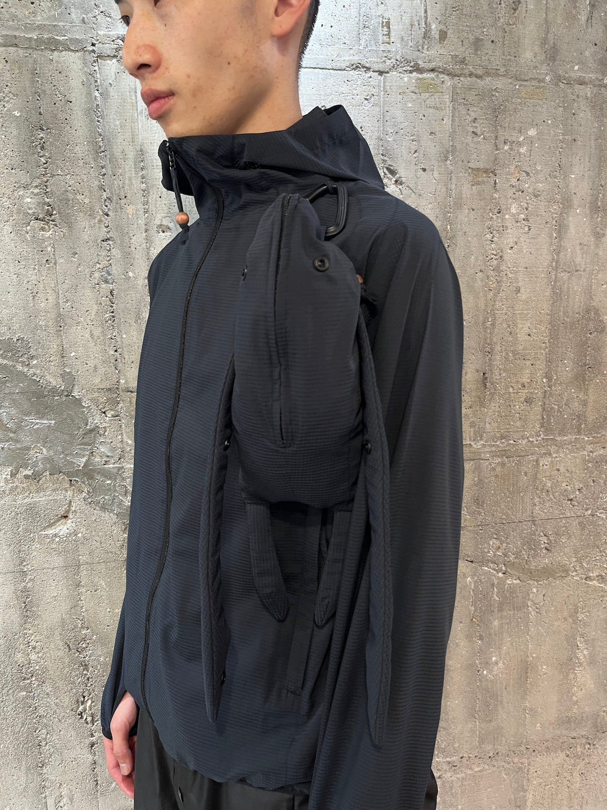 JIAN YE - BASIC UNIT 05 - BLACK