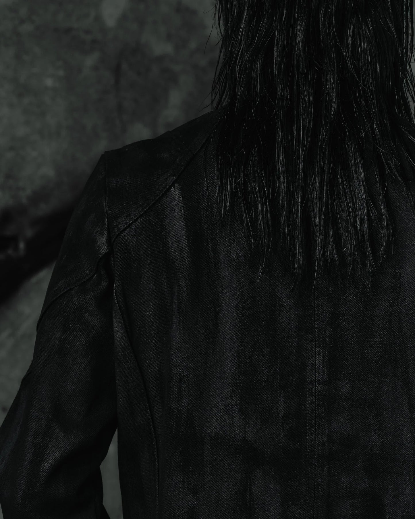 renkè - Arc-Zip Coated Denim Jacket