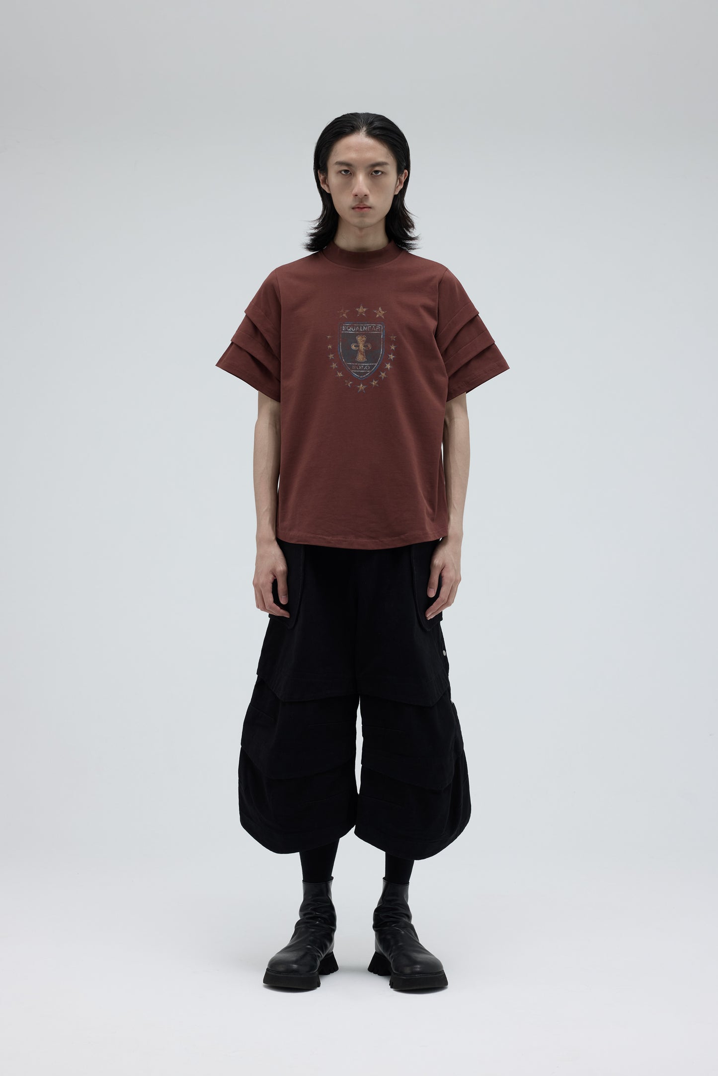 EQUALNEAR - Knight Tee - Burgundy