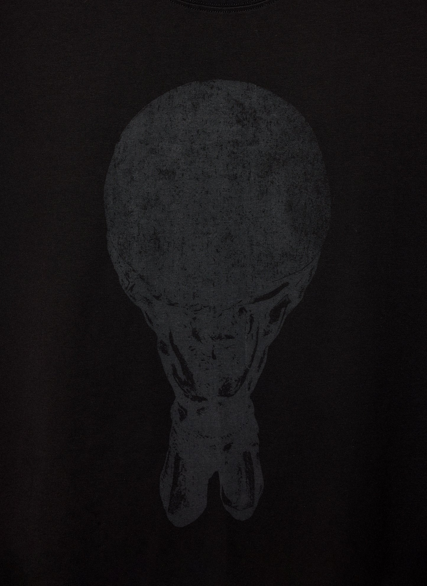 EQUALNEAR - Sisyphus Tee - Black