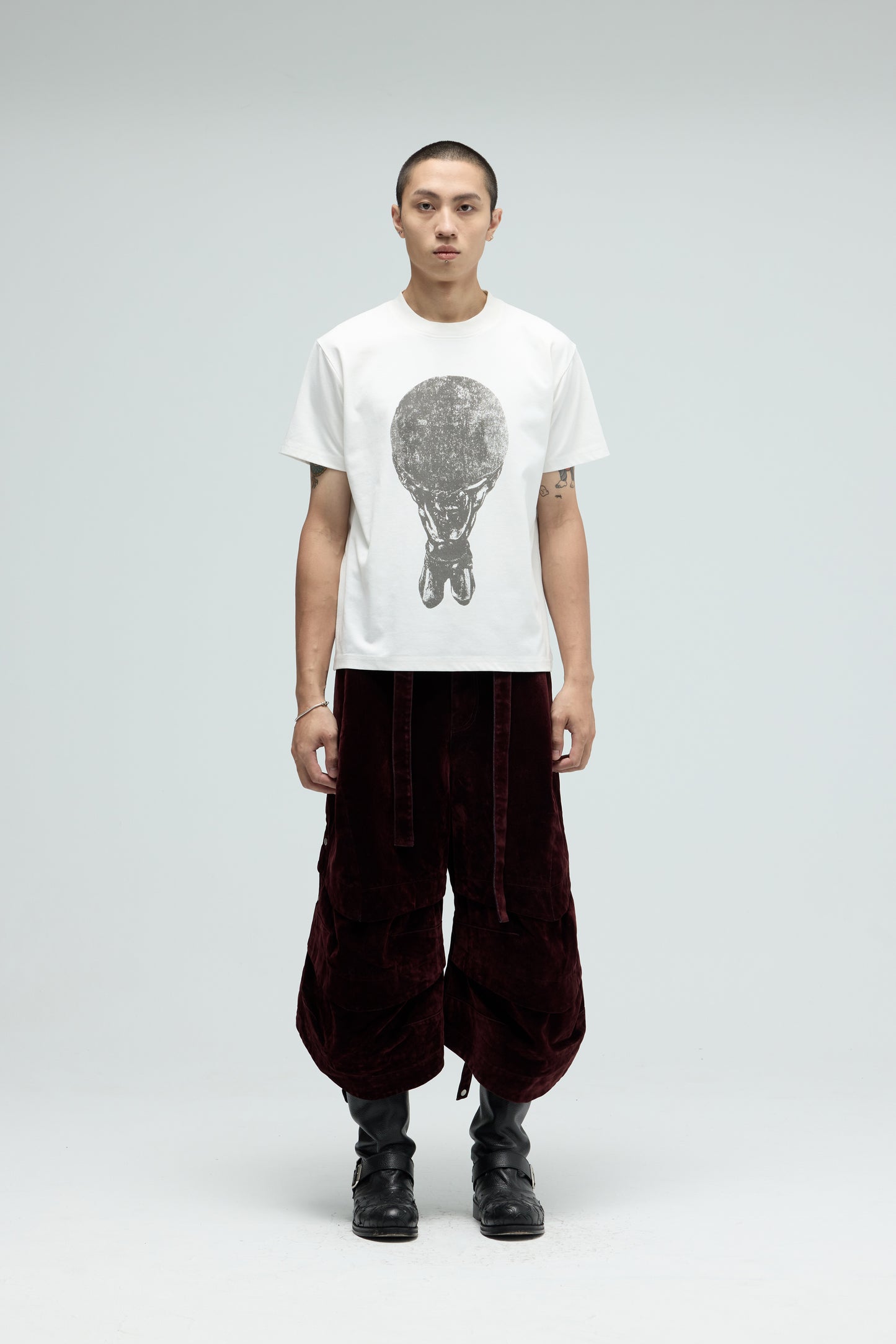 EQUALNEAR - Sisyphus Tee - White