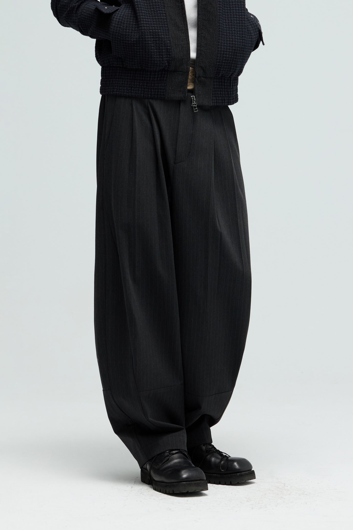 EQUALNEAR - Champion Wide Pants - Dark Gray