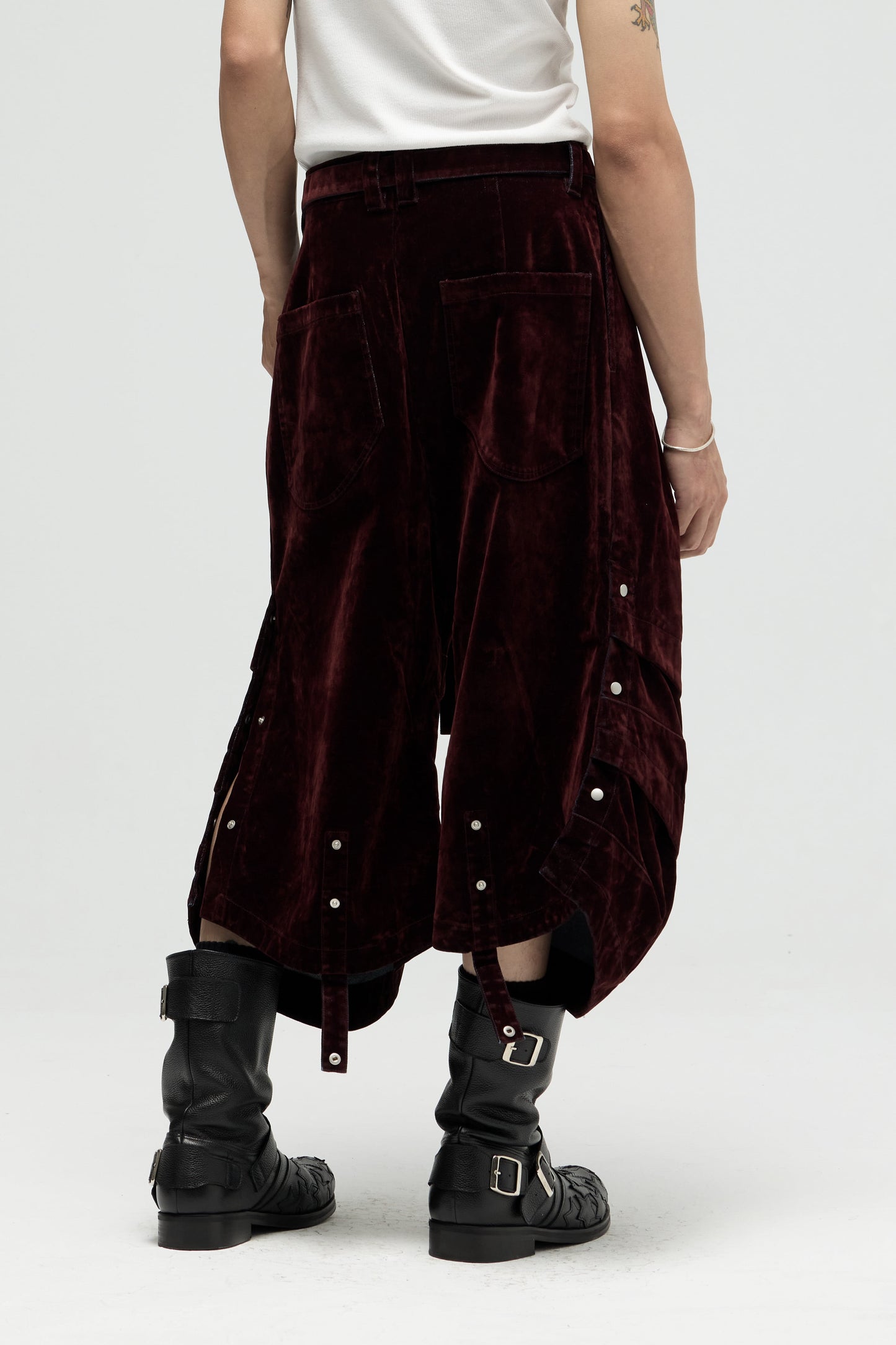 EQUALNEAR - Armor Jorts (Flocked Denim) - Burgundy