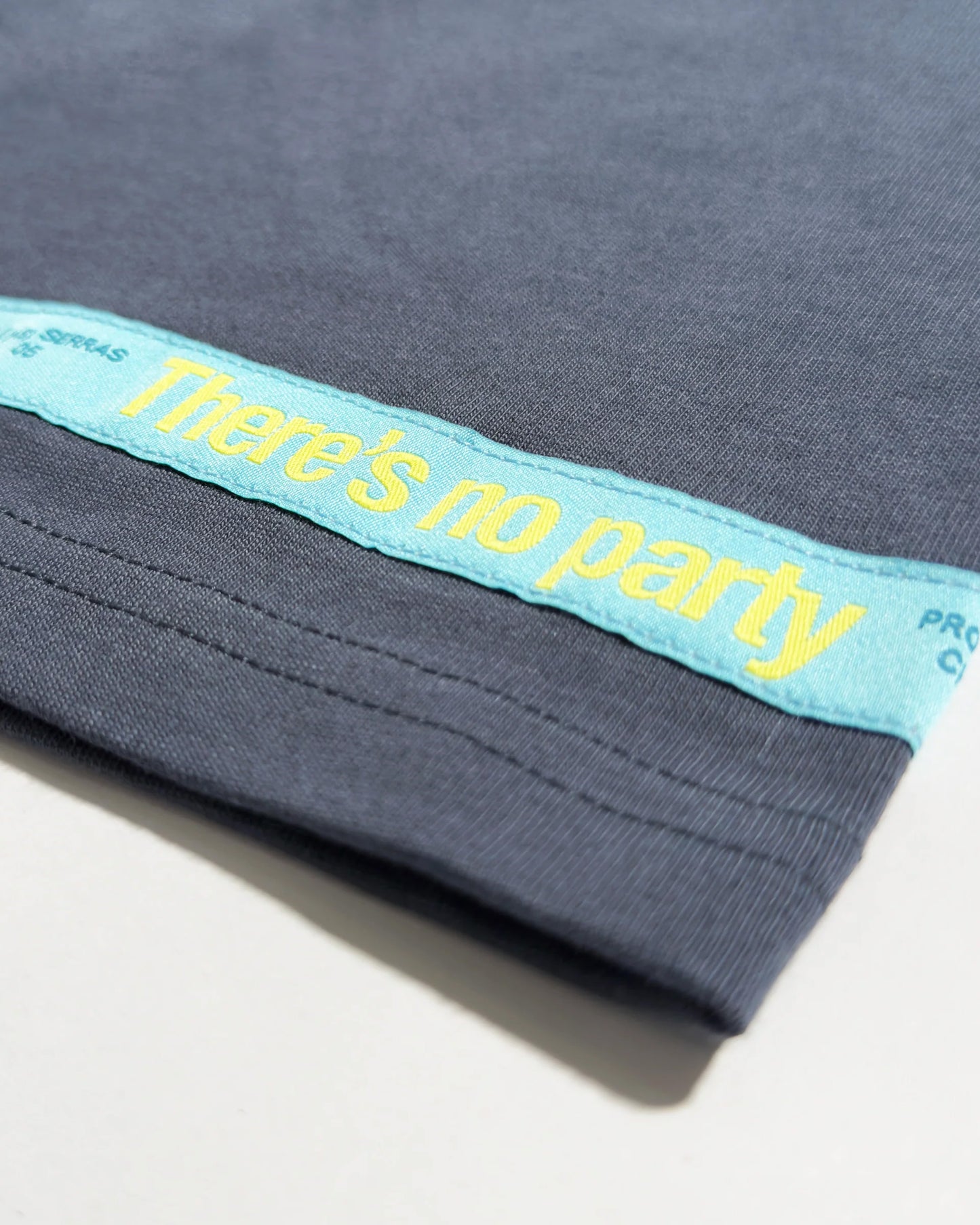 PCES - Duo-Tone Long-Sleeve T-shirt - Grey